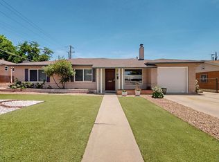 8206 Morrow Ave NE, Albuquerque, NM 87110