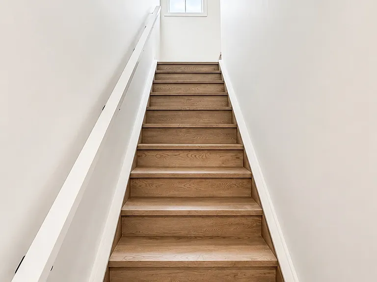 227 26th Ave NE #201 — Photo 7