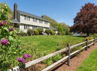 27 Hammonassett Meadows Rd, Madison, CT 06443