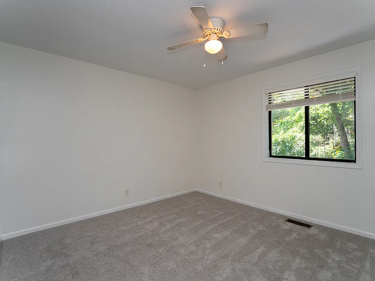 70 Greenville Hwy #1 — Photo 8