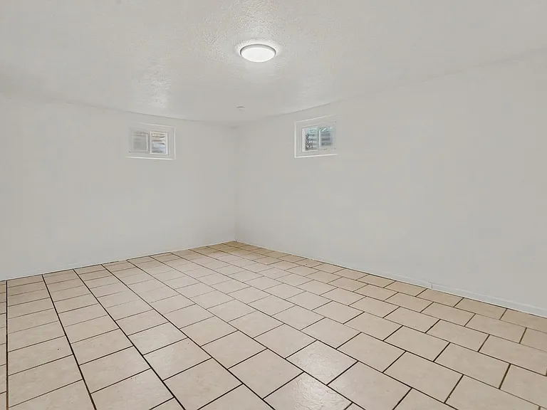 1790 Ulster St — Photo 18