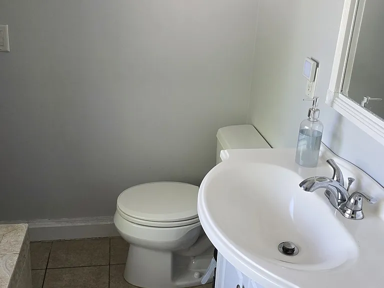 6170 Main St — Photo 16