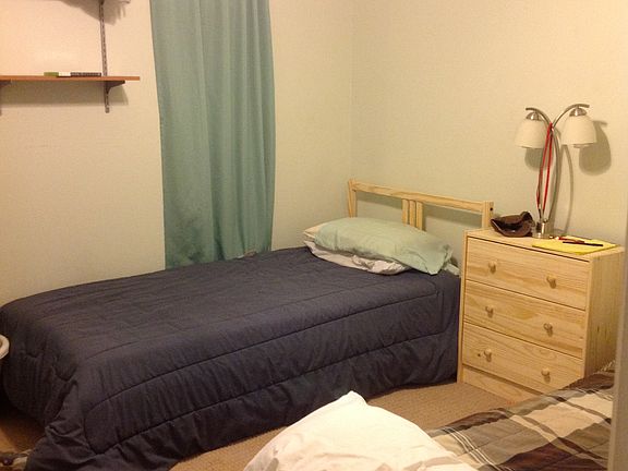 5th image of 2405 McHaney Dr