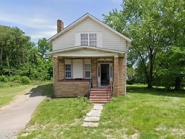 3325 Bond Ave, East Saint Louis, IL 62207