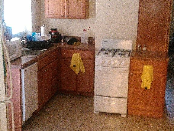 4th image of 134 S 25th St Floor 1