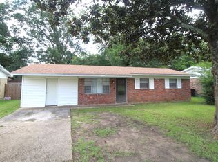 404 Ladybird Ln, Pensacola, FL 32503