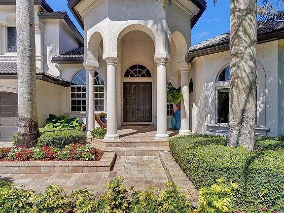 4th image of 6133 NW 91st Avenue