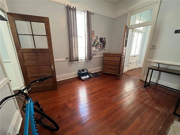 4th image of 606 2nd St