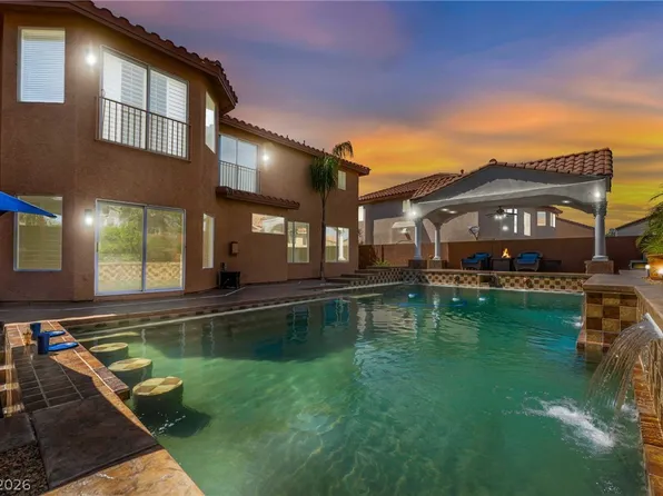 7526 Gossamer Wind St, Las Vegas, NV 89139