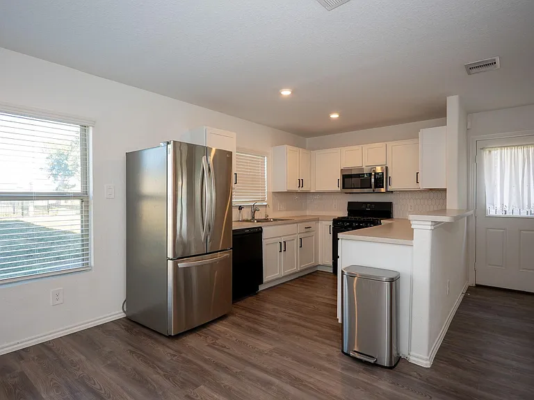 5403 Rosser Ruby Way — Photo 12
