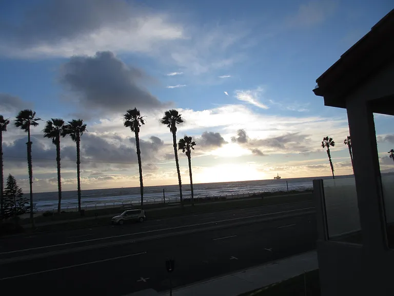 Watch Sunset daily in Huntington Beach, California