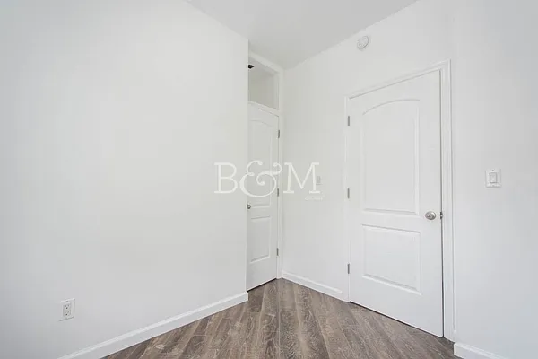 Rented by Brick&Mortar | media 10