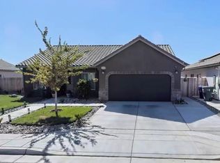 1062 S De Sante Ave, Fresno, CA