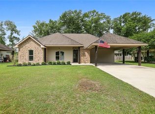 41087 Kinkade Dr, Hammond, LA 70403