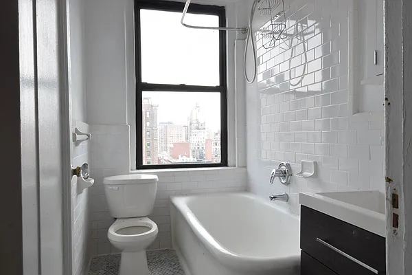 Rented by (Legacy) NY Quality Living Uptown | media 15