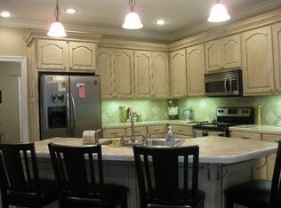 16 Lilly Ln, Ellisville, MS 39437