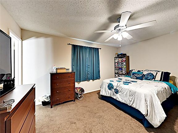 3rd image of 1726 Pisces Ave