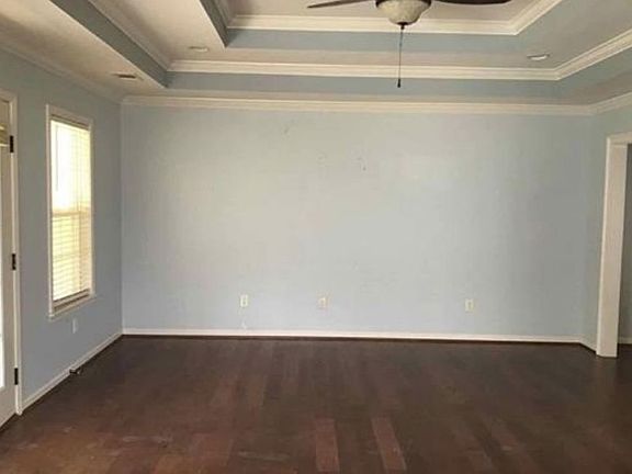 Additional Living Room