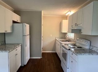 4201 S Dowfield Dr, Fayetteville, NC 28311