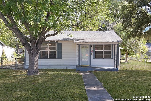 1st image of 122 Villareal St