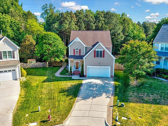 4th image of 1009 Country Glen Ct