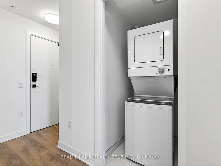 1185 Dupont St #624 — Photo 3