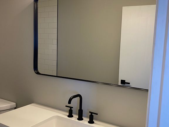 5th image of 1250 Leon Way APT 2