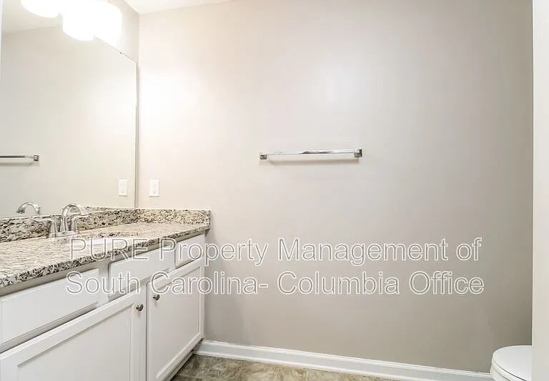 19 Grayson Grove Ct — Photo 4