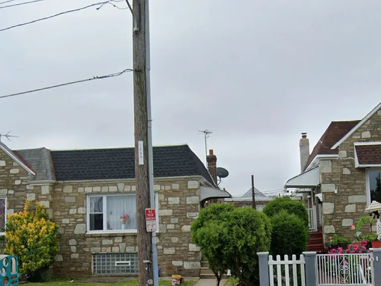 2304 Napfle St #1 — Photo 1
