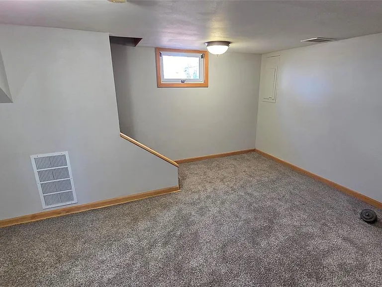 816 Starr Ave — Photo 15