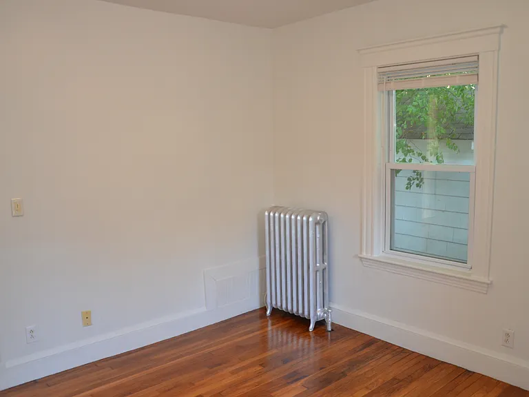 16 Pierpont Rd #1 — Photo 14