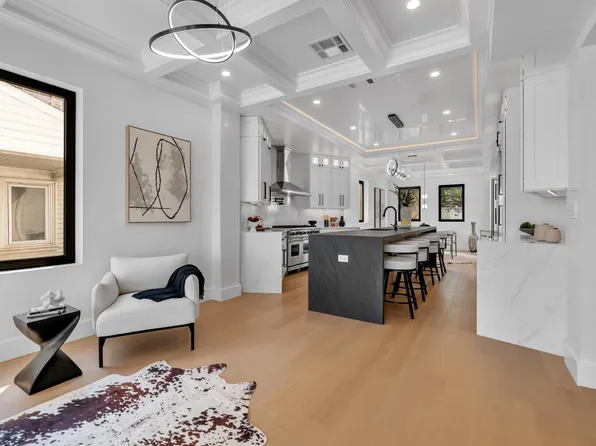 829 Blvd East image 11 of 50