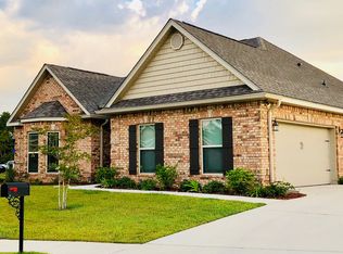 128 Clear Springs Cir, Ocean Springs, MS 39564