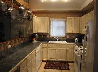 5100 Wake Robin Rd, Mentor, OH 44060