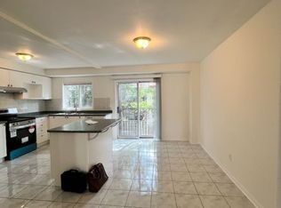 1480 Britannia Rd W #155, Mississauga, ON L5V 2K4