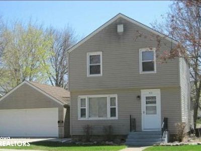 408 E Grove St, Algona, IA, 50511