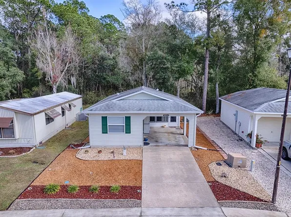 32314 Oak Park Dr, Leesburg, FL 34748