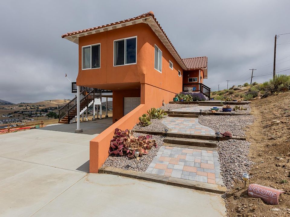 1st image of 23501 Fir Dr