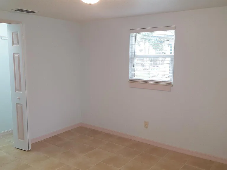 1465 NE Oak Lane Dr — Photo 10