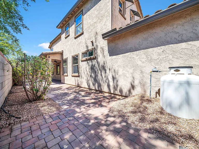 Gas tank in the backyard is plumbed into the kitchen