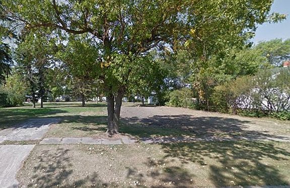 2nd image of 501 W Manila Ave
