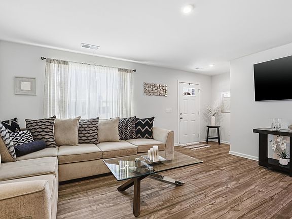 3rd image of 378 Hobson Way