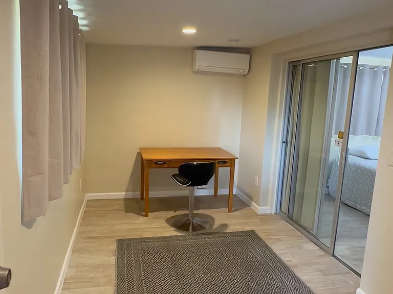 2821 E Presidio Rd — Photo 24