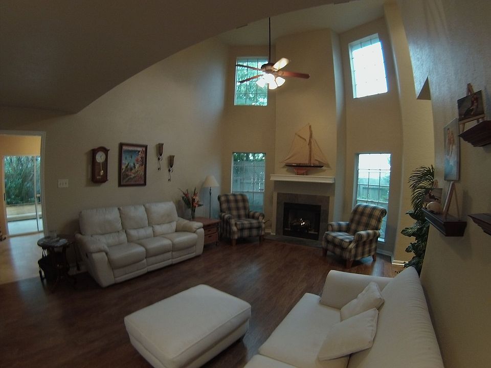 1st image of 2280 Sunflower St