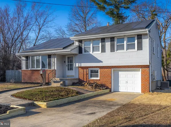 6 Cedar Cir, Woodbury, NJ 08096