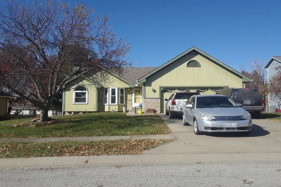 1st image of 816 Plum Rose Dr