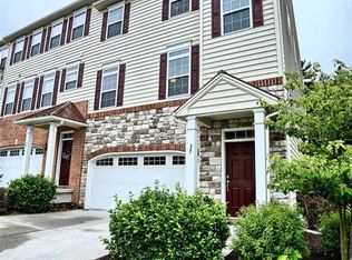 37 Indiana Cir, Lemoyne, PA 17043
