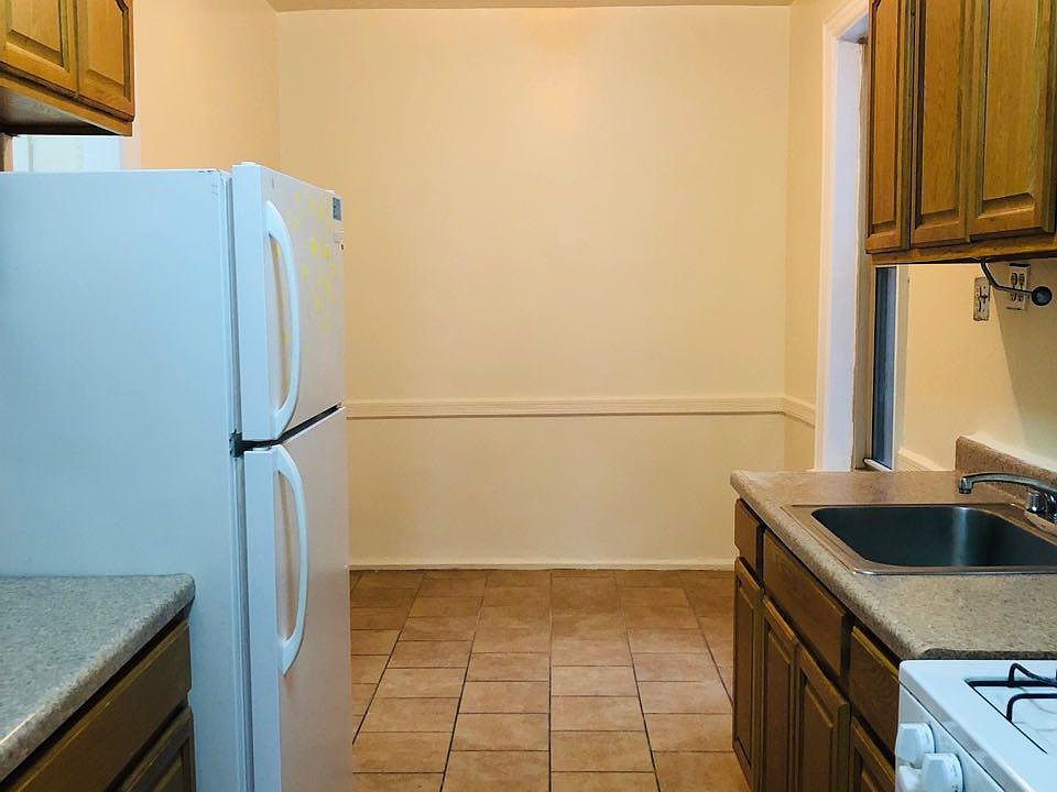1st image of 2370 Ocean Ave #5