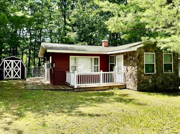 616 Jill St, Harrison, MI 48625