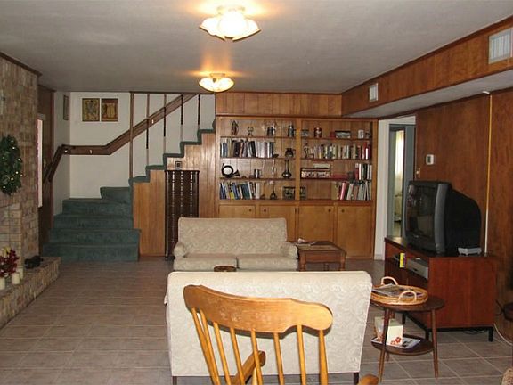 5th image of 4537 Ocasey Dr